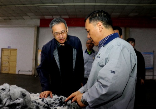 常山集團(tuán)黨委副書記、副董事長、總經(jīng)理 楊瑞剛到恒新公司調(diào)研